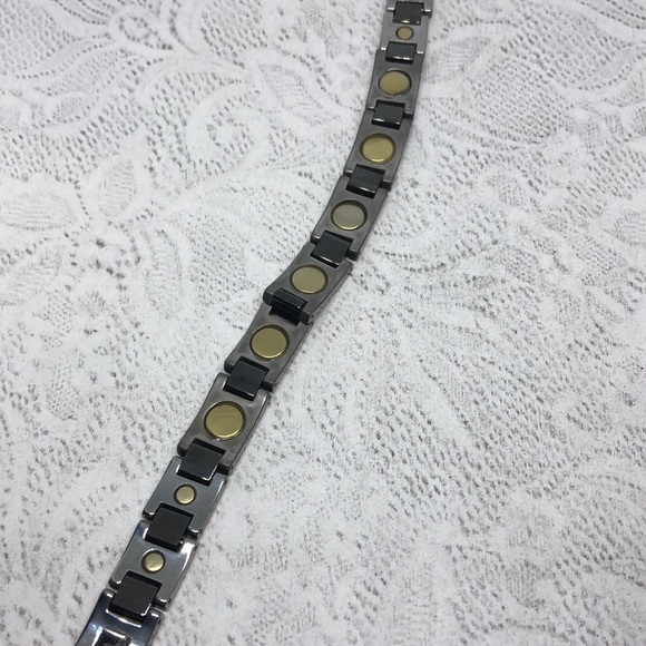 TUNGSTEN Magnetic Chain Link Bracelet Two Tone - Picture 7 of 7